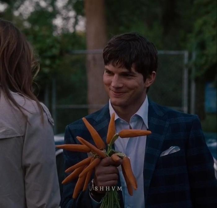 Ashton Kutcher is chic - Ashton Kutcher, Bouquet, Unusual bouquets, Carrot, Humor
