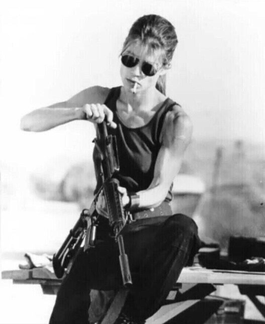 Start your morning with a workout - The photo, Weapon, Strong girl, Sarah Connor, Linda Hamilton