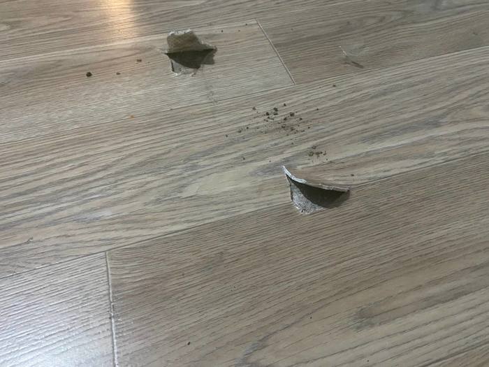 M VIDEO. I WANT TO WARN ABOUT THE NEGLIGENCE AND RUDENESS OF LOADERS OF M.Video COMPANY in order to warn future buyers - My, M Video, Movers, Delivery, Longpost, Negative, Bad service, A complaint, Damage to property, Refrigerator