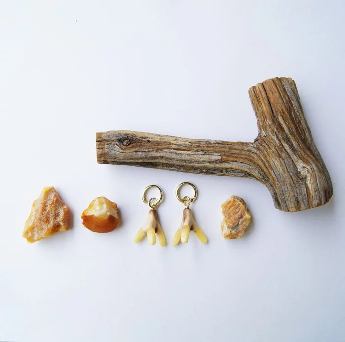 Amber archives №33 - My, Amber, Amber jewelry, Wood ornaments, Longpost, Needlework without process