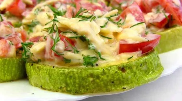 Zucchini with cheese - Eating at home, Food, Yummy, Video, Zucchini, Tomatoes, Cheese, Garlic, Mayonnaise, , Recipe, Cooking