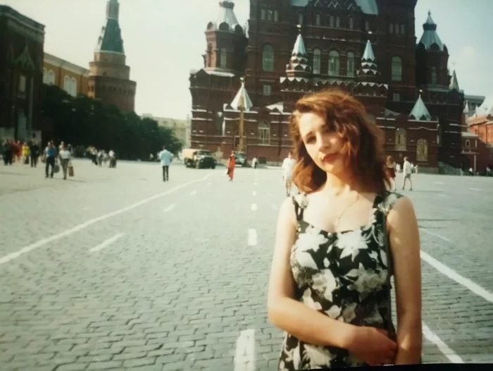 Интересные фотографии 90 -х (часть 44) 90-е, Детство 90-х, Ностальгия, Фотография, Подборка, Знаменитости, Эпоха, Россия, Сергей Супонев, Dendy, Ирина Салтыкова, Лада Дэнс, Сергей Бодров, Лиаз, Лиаз-677, Якубович, Скейт, Влад Листьев, Длиннопост Интересные фотографии 90 -х (часть 44) 90-е, Детство 90-х, Ностальгия, Фотография, Подборка, Знаменитости, Эпоха, Россия, Сергей Супонев, Dendy, Ирина Салтыкова, Лада Дэнс, Сергей Бодров, Лиаз, Лиаз-677, Якубович, Скейт, Влад Листьев, Длиннопост