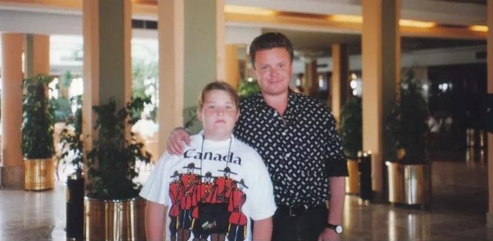 Интересные фотографии 90 -х (часть 44) 90-е, Детство 90-х, Ностальгия, Фотография, Подборка, Знаменитости, Эпоха, Россия, Сергей Супонев, Dendy, Ирина Салтыкова, Лада Дэнс, Сергей Бодров, Лиаз, Лиаз-677, Якубович, Скейт, Влад Листьев, Длиннопост Интересные фотографии 90 -х (часть 44) 90-е, Детство 90-х, Ностальгия, Фотография, Подборка, Знаменитости, Эпоха, Россия, Сергей Супонев, Dendy, Ирина Салтыкова, Лада Дэнс, Сергей Бодров, Лиаз, Лиаз-677, Якубович, Скейт, Влад Листьев, Длиннопост