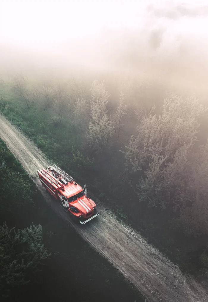 Through the smoke - My, Fire engine, Fire, Nature, The photo, DJI Mavic 2 PRO, Dji