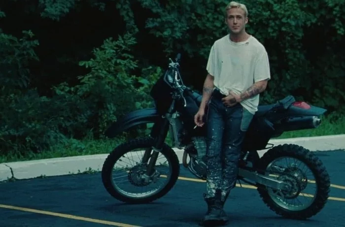 Nostalgia screen - Ryan Gosling, Place under the pine trees, Motorcycles, The photo, Moto