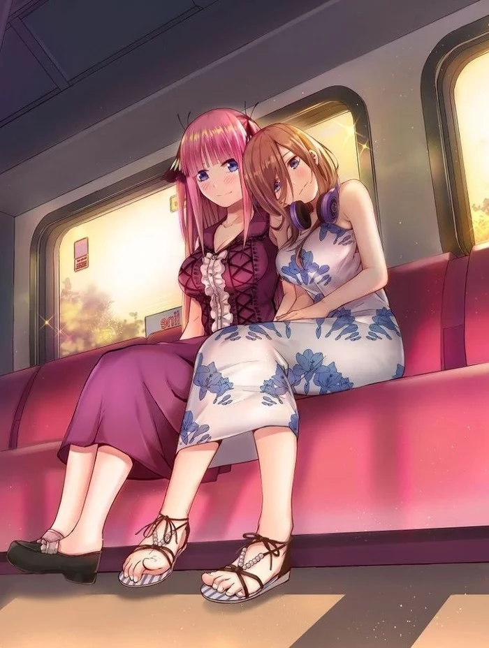 Sisters - Anime art, Anime, Nino nakano, Nakano miku, Gotoubun no hanayome