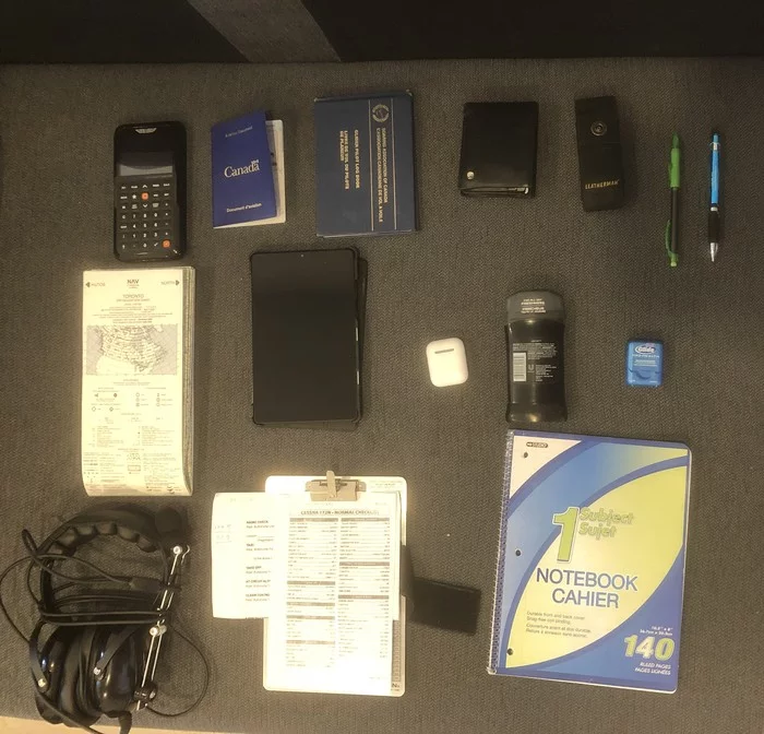 What's in an Air School Student's Bag? - Contents, Backpack, Pilot, Studies