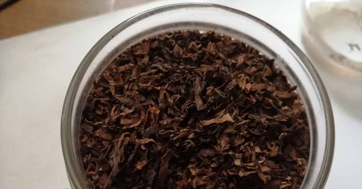 A Brief Review of Dark Birds Eye Pipe Tobacco by Gawith Hoggagth - My, Tobacco, Smoking pipe