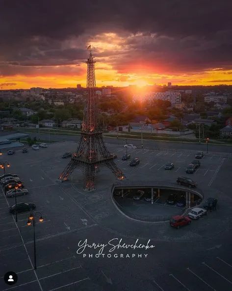 Эйфелева башня в Харькове - Харьков, Фотография, Город, Эйфелева башня