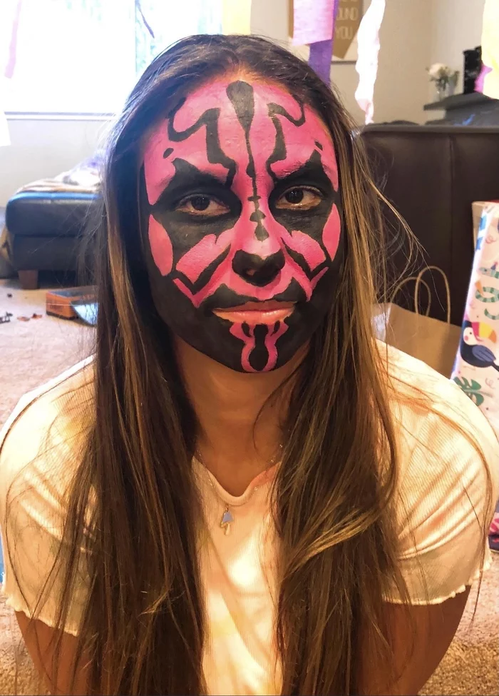 When tastes match - Reddit, Star Wars, Darth Maul, Face painting