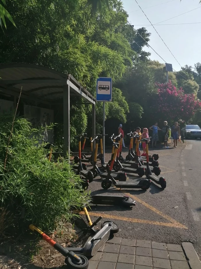 Scooters are tired - My, Kick scooter, Scooter rental, Stop