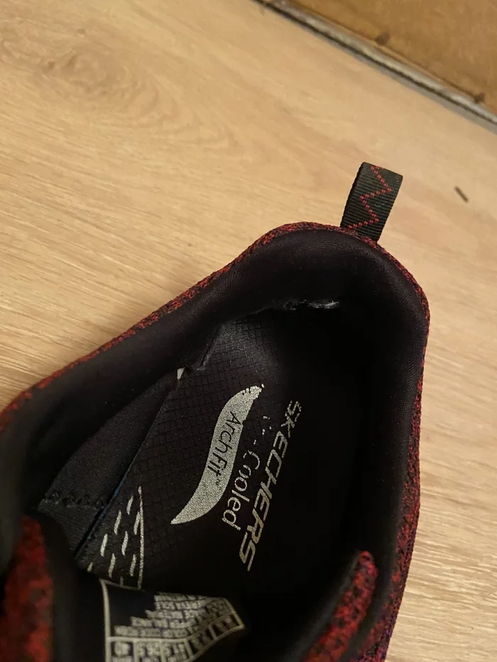 Is this a marriage? - My, Sneakers, Manufacturing defect, Purchase returns, Longpost