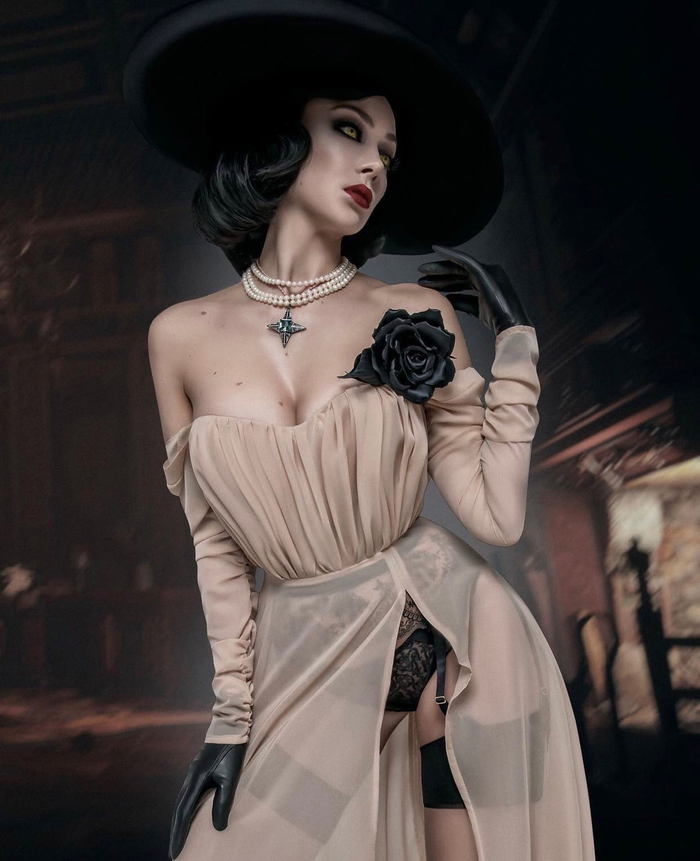    , ,   - Resident Evil,  , 