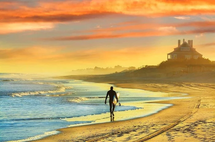Golden sunset on the beach. East Hampton, 2014 - Gold, Sunset, Beach, Long Island, The photo, Surfer