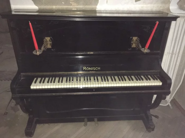 What to do with the piano? - My, Piano, Question, Musical instruments, Old things