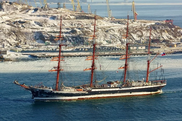 The fate of Russia is winged with sails - My, Sailboat, Sail, Sea, Kruzenshtern, Pallas, Bark Sedov, Надежда, Longpost