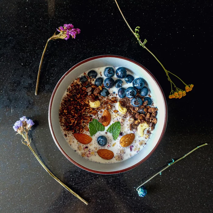 A beautiful breakfast - My, The photo, Mobile photography, Food, Still life, Kitchen, Berries, Flowers, Longpost