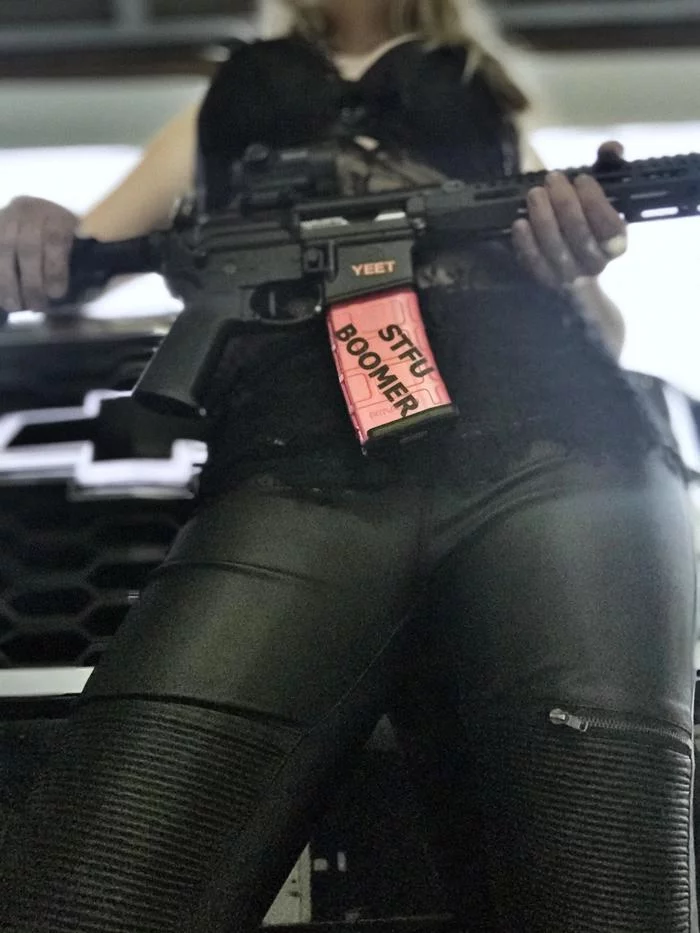Подборка Girls With Guns Часть 2 - NSFW, Эротика, Подборка, Оружие, Огнестрельное оружие, Стрелковое оружие, Попа, Крепкая девушка, Девушка с тату, Длиннопост