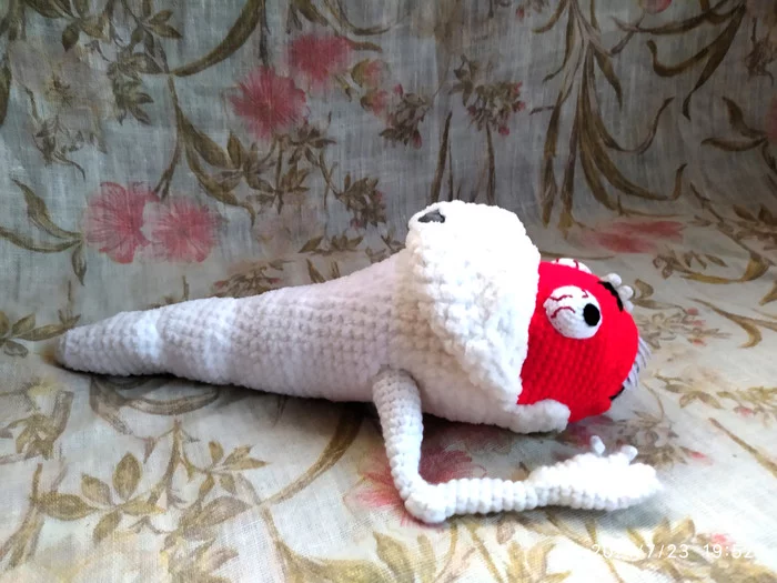 Bridge Worm Trevor Henderson ScpBridge Worm Trevor Henderson SCP toy with reflective fabric eyes - My, Needlework without process, Toys, Crochet, Knitted toys, SCP, Soft toy, Handmade, Video, Longpost
