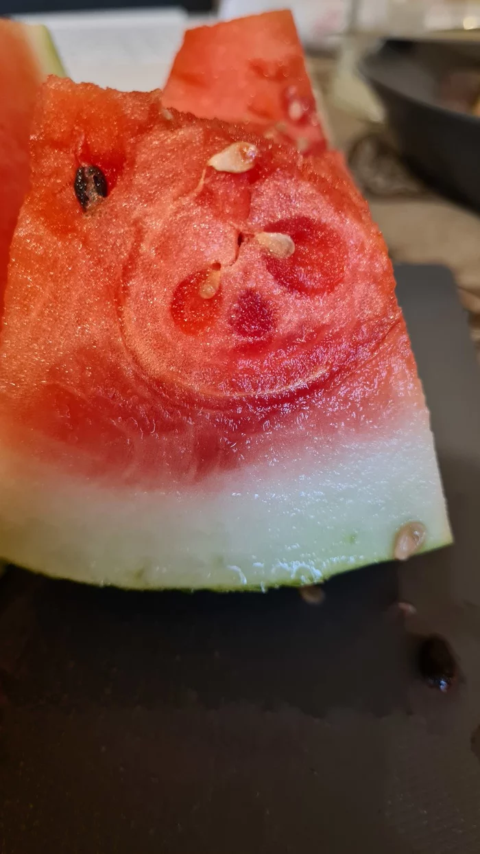 Terrifying look of watermelon - My, Summer, Watermelon, It seemed