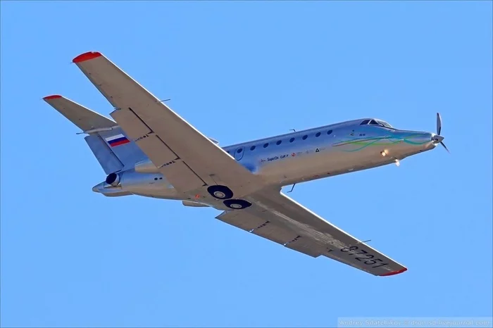 Experimental Yak-40 with an electric motor made its first flight at MAKS-2021 - Airplane, Aviation, Yak-40, MAKS (air show), Electric motor, Video