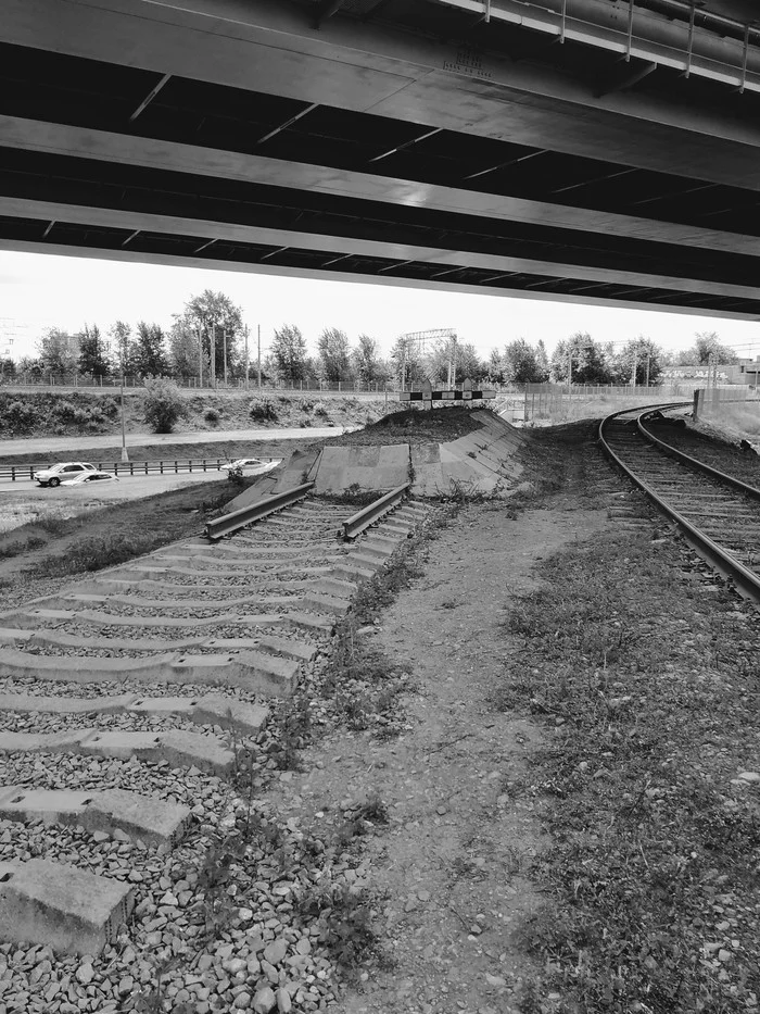 Even in a dead end - and then there is no road ... - My, Railway, Dead end, Hopelessness