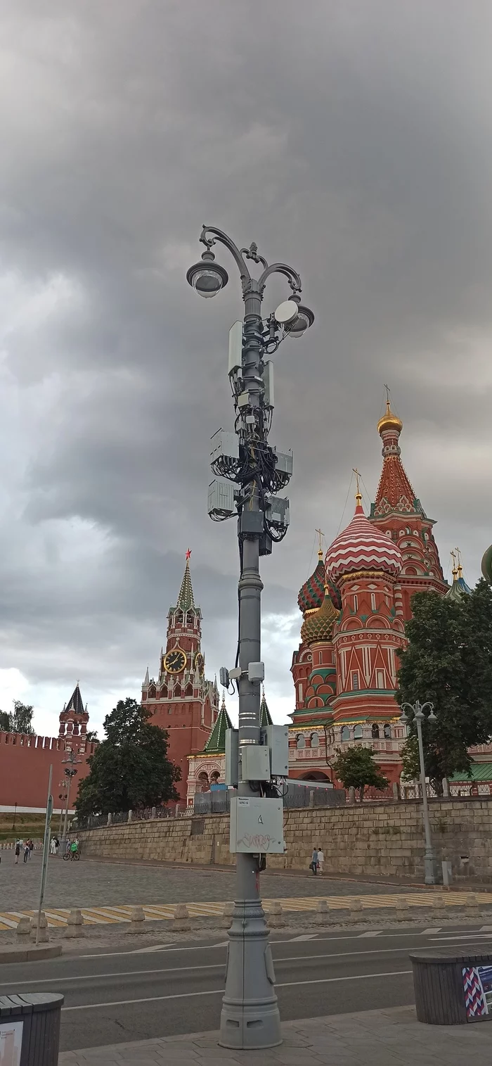 Lamppost - Photo on sneaker, Moscow, Cyberpunk, Longpost