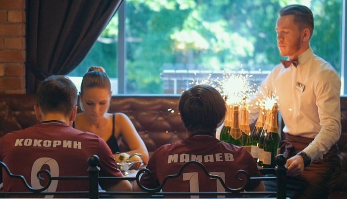 Хоккеист «Калгари» Задоров: «Футбольные клубы России „пилят“ бюджетные деньги, которые могли пойти малоимущим»