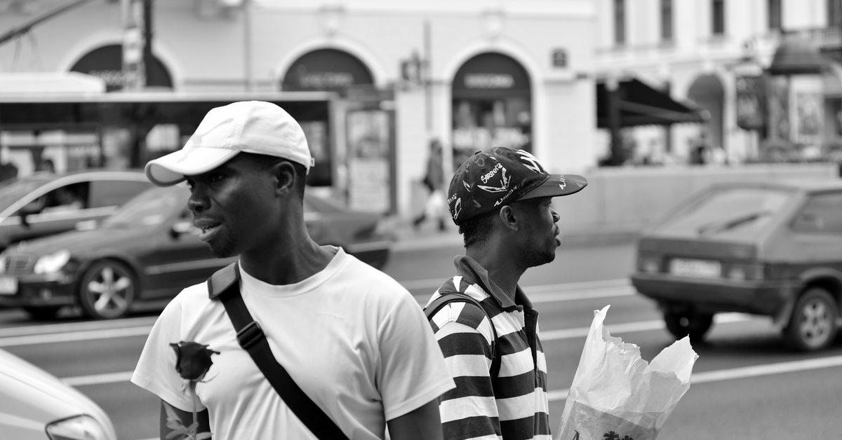 Black and white photograph of Nevsky Prospekt - My, The photo, Street photography, Black and white photo, Nikon d90