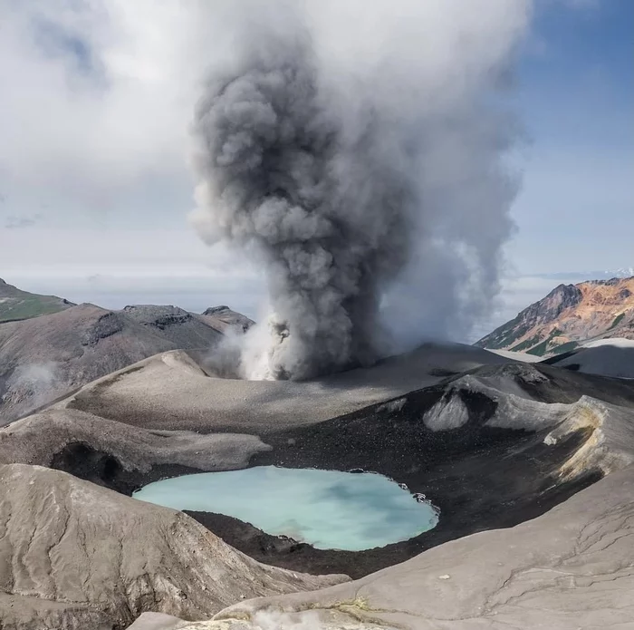 Volcanic eruption: scary beautiful! - Ebeko Volcano, Kurile Islands, Volcano, Sakhalin Region, Eruption, Longpost