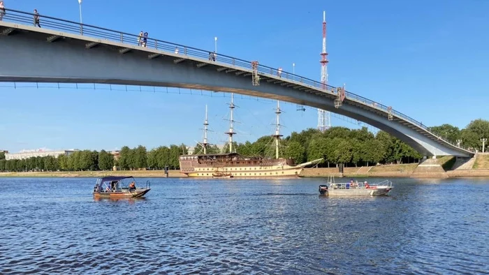 Ответ Urushsi в «Не ныряйте в незнакомых местах» Про ныряния в В.Новгороде - Негатив, Травма, Купание, Великий Новгород, Ныряние, Несчастный случай, Река Волхов