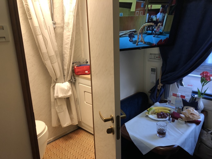 Ответ на пост «Неплохое купе...»