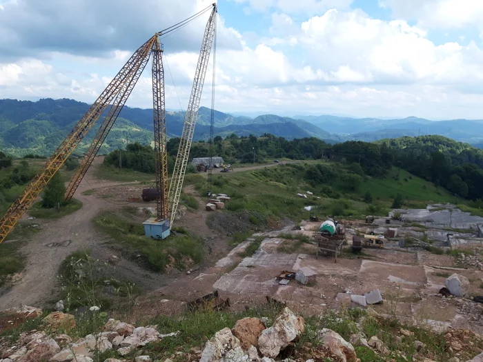 Quarry in the mountains - My, Career, The mountains, View, Abandoned, Longpost, Urbanphoto