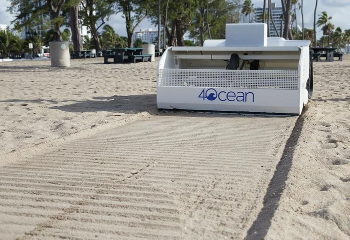 Робот очищает пляжи от мелкого пластика Экология, Переработка мусора, Пластик, Переработка, Робот, Длиннопост