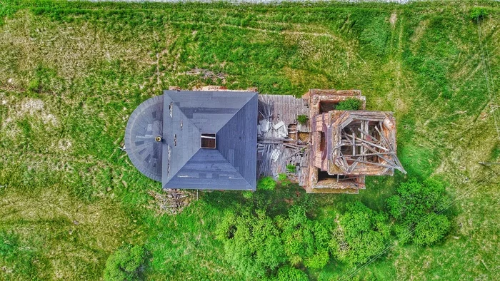 One of the half-abandoned temples of the Sverdlovsk region - My, Dji, DJI Mavic, Temple, Abandoned, Abandoned villages, Drone, Longpost