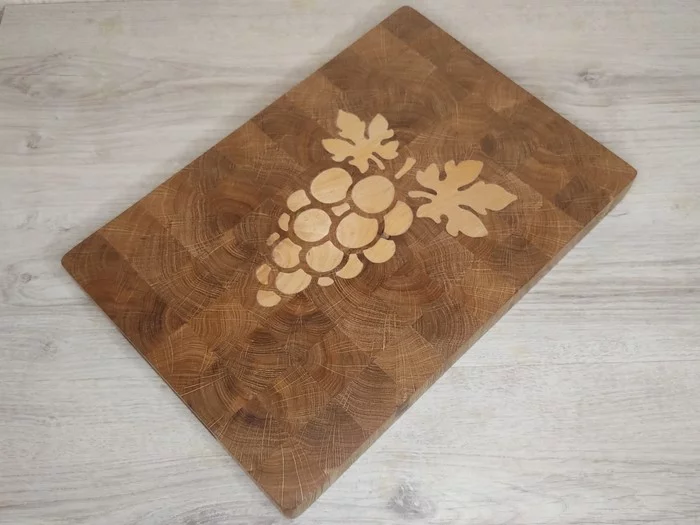 End board with grapes - My, End board, Wood products, Cutting board, Kitchen, Creation, Carpenter, Video, CNC