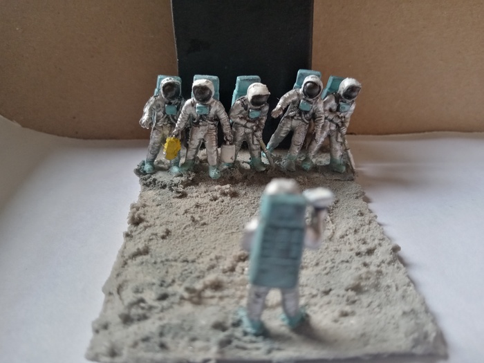 1/72 (1/76?) Airfix Astronauts (  2001: A Space Odyssey)  , , , ,  ,  , , 