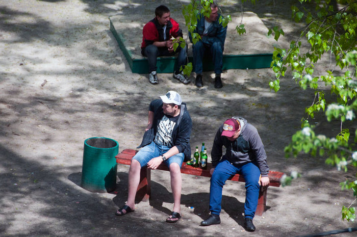 Лавки бабки и алкаши