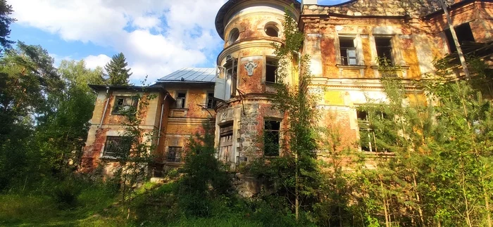 Manor Zaklyuchye - My, Architecture, Old man, House, Abandoned, Tver region