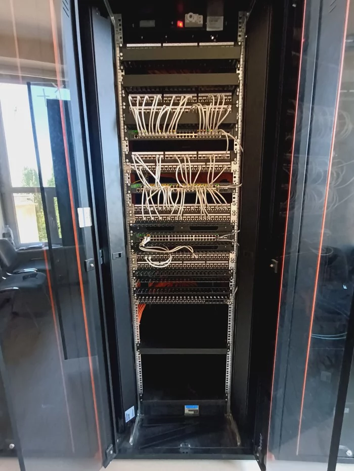 Reply to the post Last job... - My, Work days, The local network, Installation of SCS, Reply to post, Longpost