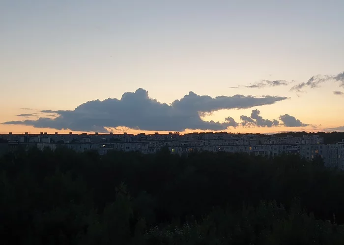 crocodile - Clouds, Sunset