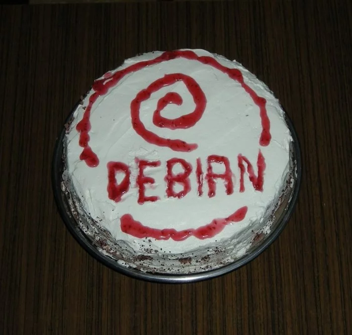 Debian turns 28! - Linux, Debian, Birthday, Cake, IT