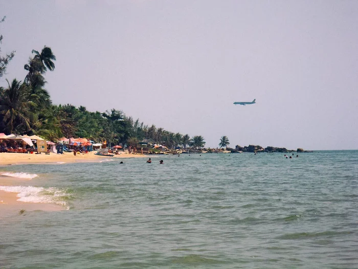 How not to go to spotting 2 - My, Vietnam, Fukuoka, Longpost, Spotting, Boeing, Airbus, Sea, Vacation, Beach, , Pentax, Pentax k-3, Airplane