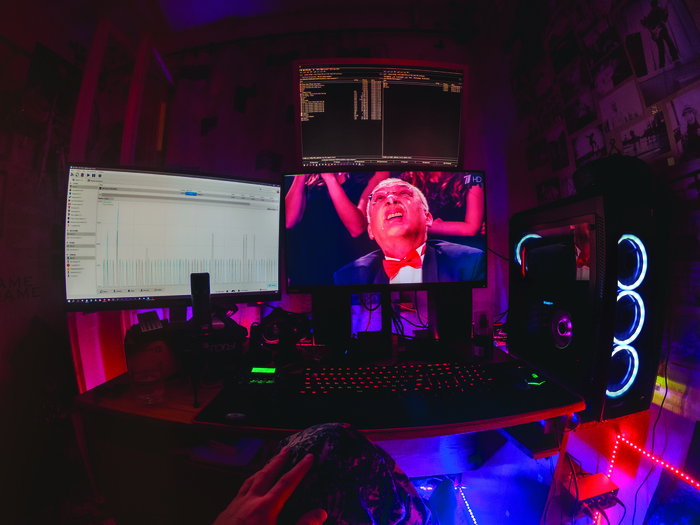 Кажется я нашел идеальные обои для монитора