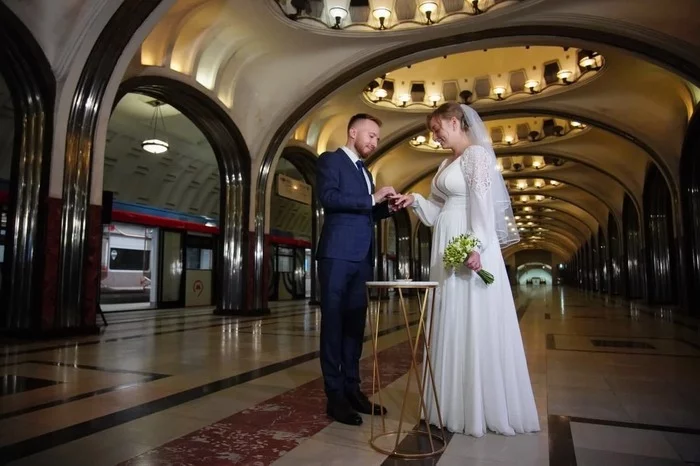 The first night weddings were held at the Mayakovskaya metro station - Moscow, Wedding, Metro, Marriage, Marriage, Mayakovskaya, Stations, Good news