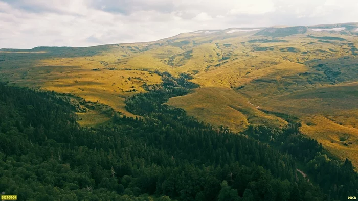 The Ministry of Natural Resources of Russia changes the position on the Caucasian Reserve in the interests of businesses that encroach on the wildlife of the Lagonaki plateau - Краснодарский Край, Lago-Naki plateau, Mep, Caucasian Reserve, Building, Longpost, Negative