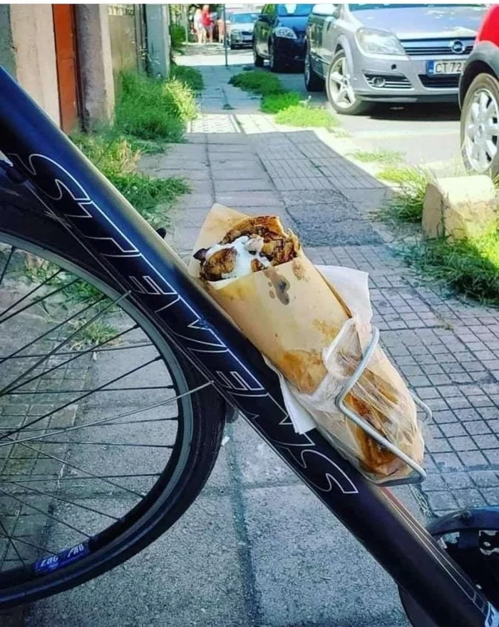 Hungry? Don't slow down! - A bike, Shawarma, Savvy