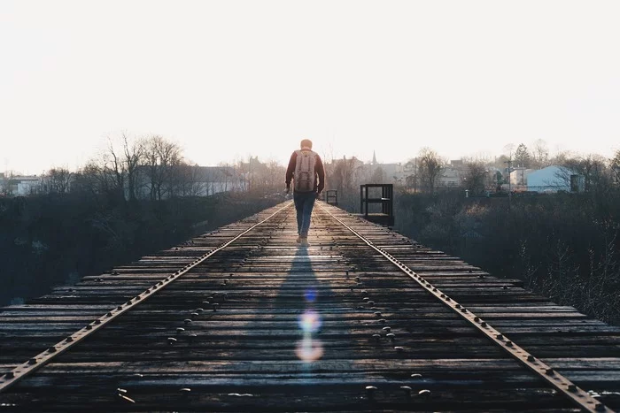 In pursuit of loneliness - My, Author's story, Loneliness, Space, Mars, Watchman, Crane operator, People, Dream, , Population, Society, Longpost