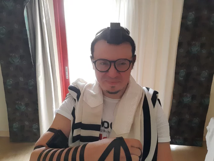 Jewish prayer | Tefillin on head and hand | Tallit (cover) - My, Torah, Jews, Synagogue, Prayer, Chabad