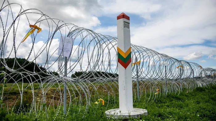 A firefighter died while installing barbed wire on the border with Belarus in Lithuania - Politics, Republic of Belarus, Lithuania, Fence, Barbed wire, Death, Firefighters, The border